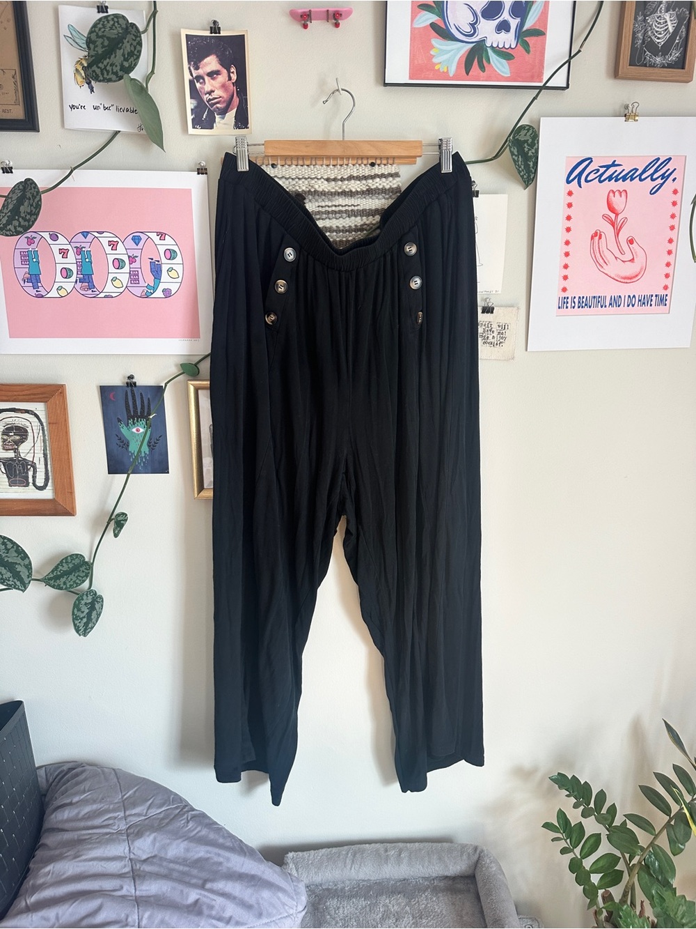 Women's Black Wide-Leg Button Detail Pants